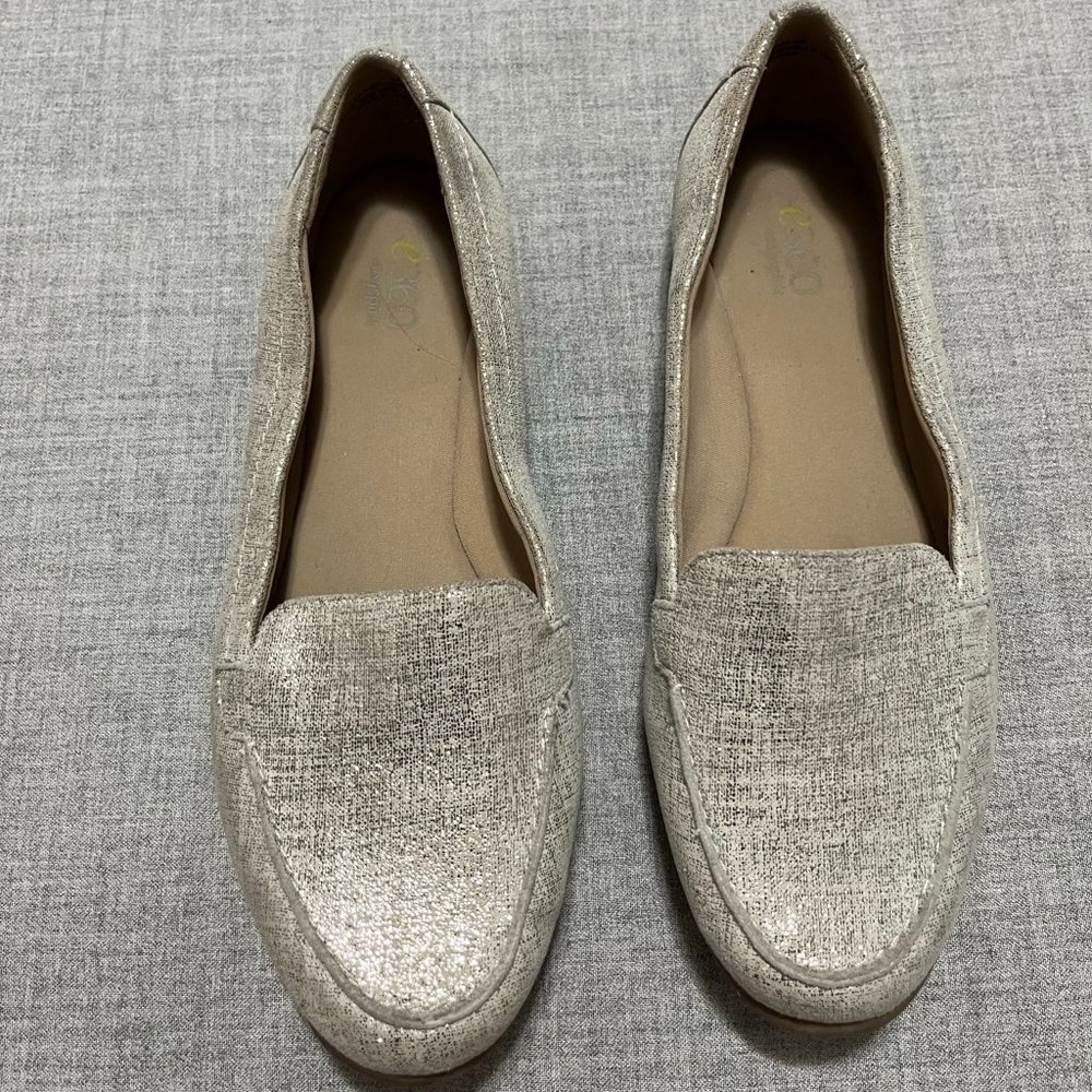 Easyspirit e360 Gold Tone slip on shoes Size 6
